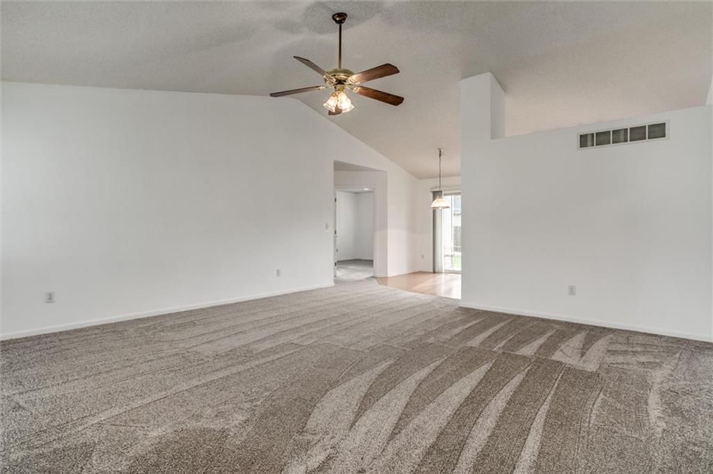 14675 S Kaw Drive — photo 3