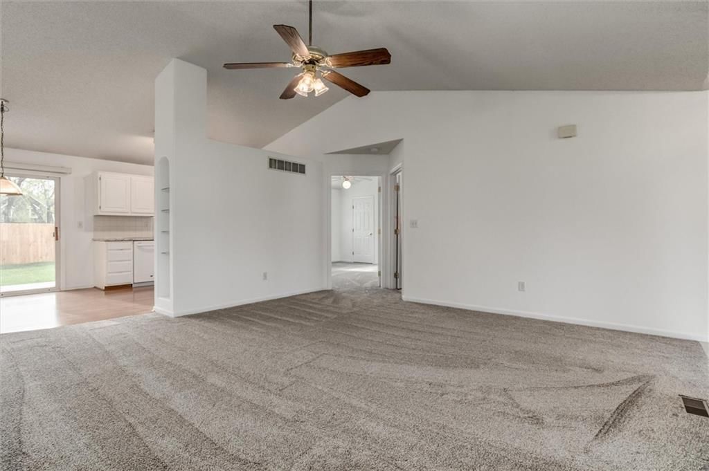 14675 S Kaw Drive — photo 5