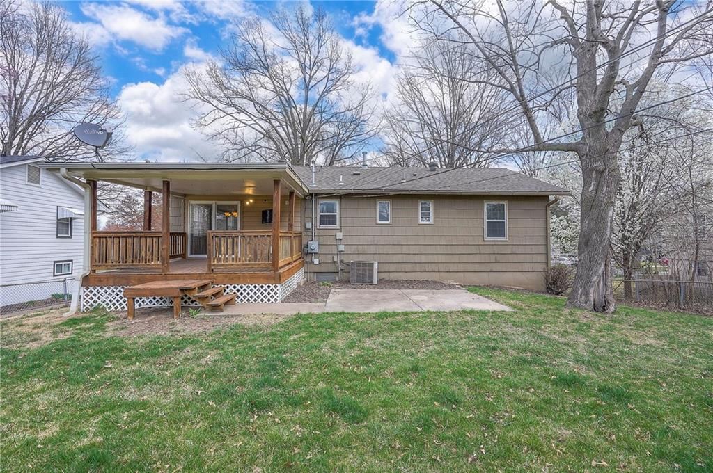 9248 Hemlock Street — photo 25