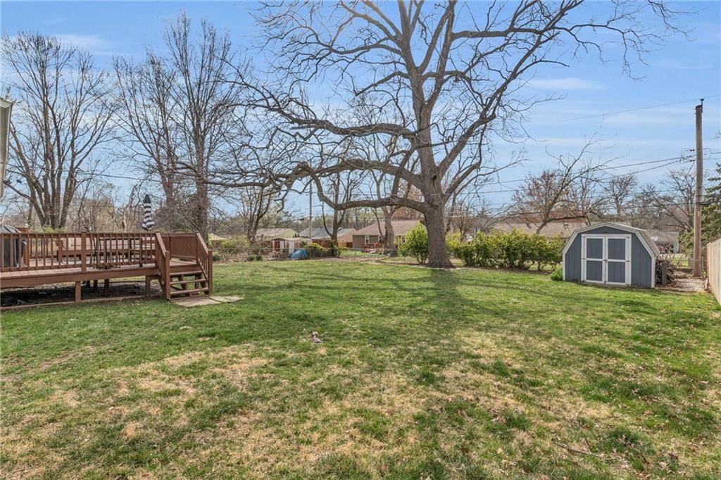 7126 Woodson Street — photo 23