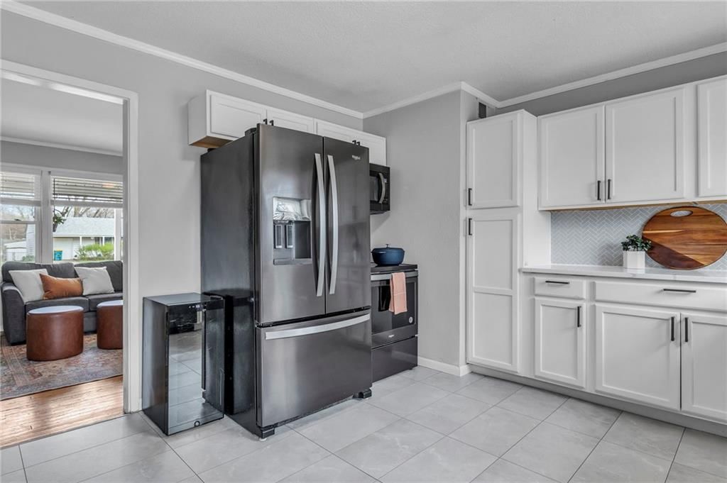 7126 Woodson Street — photo 10