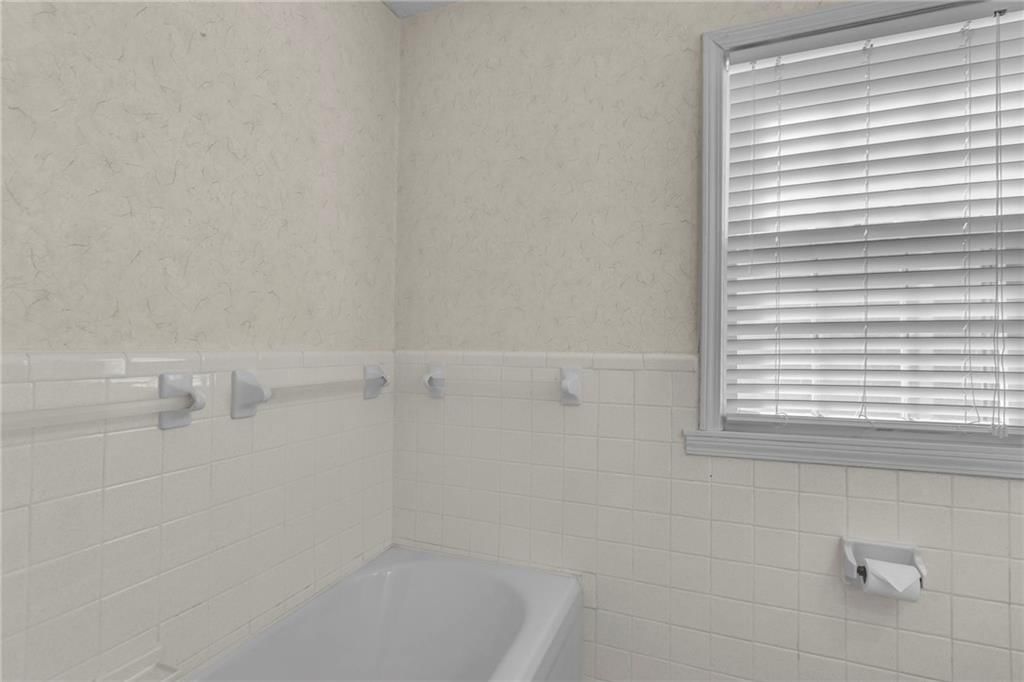 5613 Reeds Road — photo 31