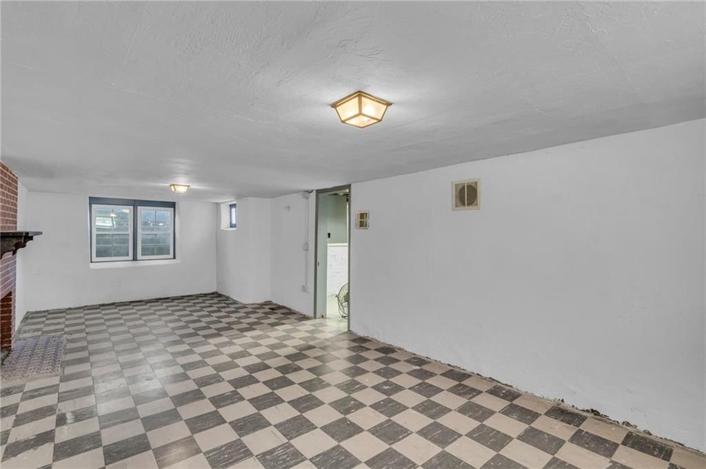 5613 Reeds Road — photo 33