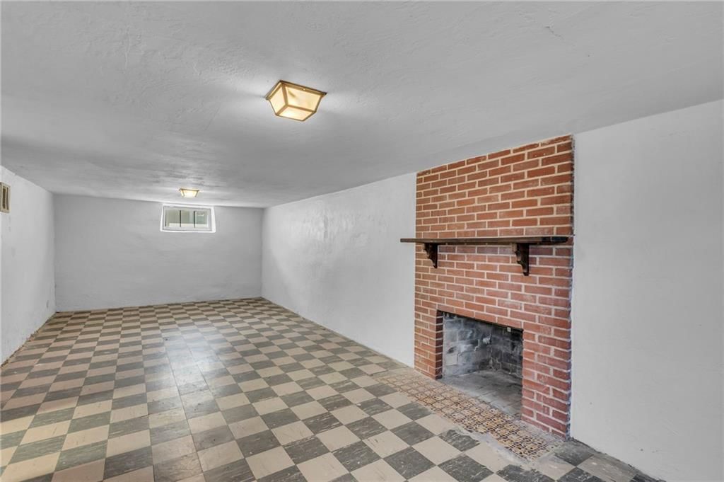 5613 Reeds Road — photo 34
