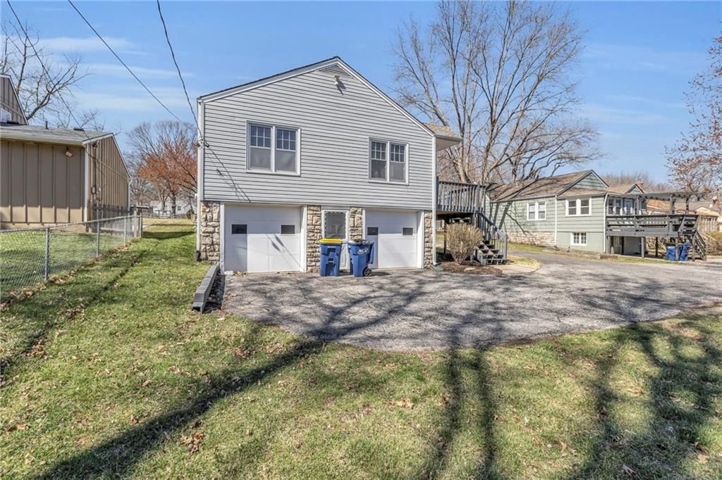 5613 Reeds Road — photo 41
