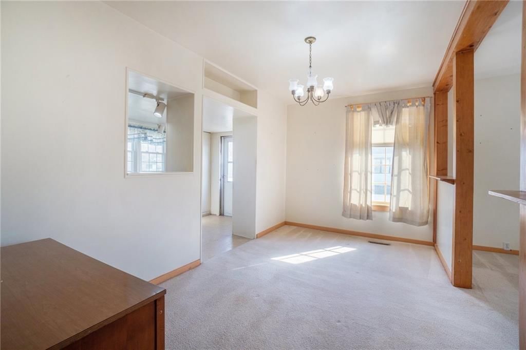 301 W Hyde Park Avenue — photo 10