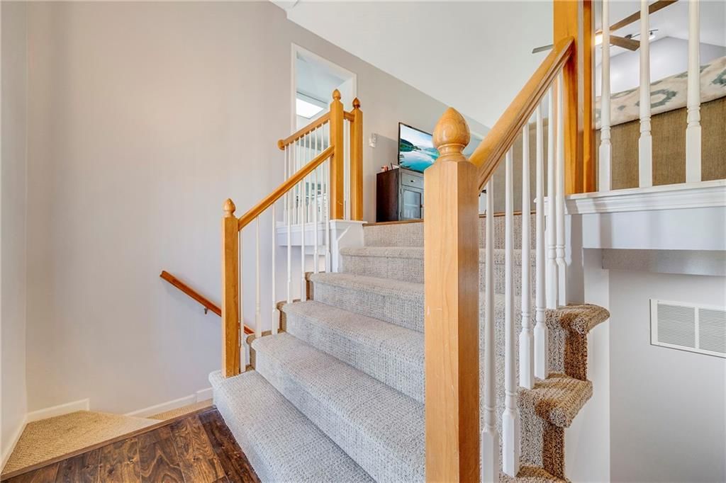 7716 N Myrtle Avenue — photo 4