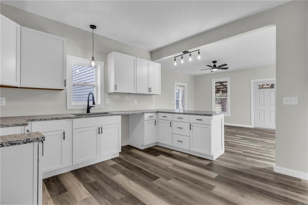 134 S Main Street — photo 11