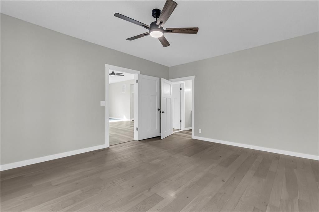 134 S Main Street — photo 16