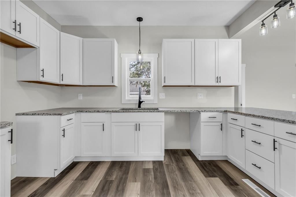 134 S Main Street — photo 10