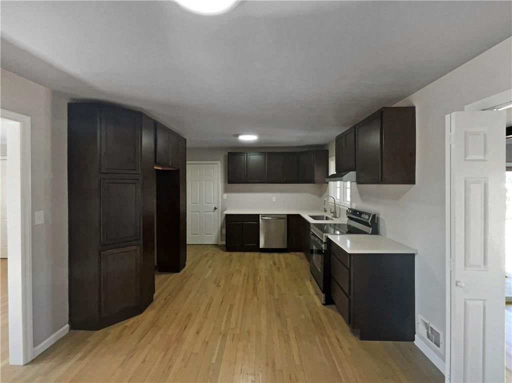 12408 E 48th Terrace — photo 6