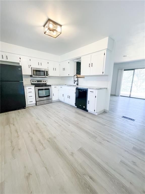 401 SW Shamrock Place — photo 5