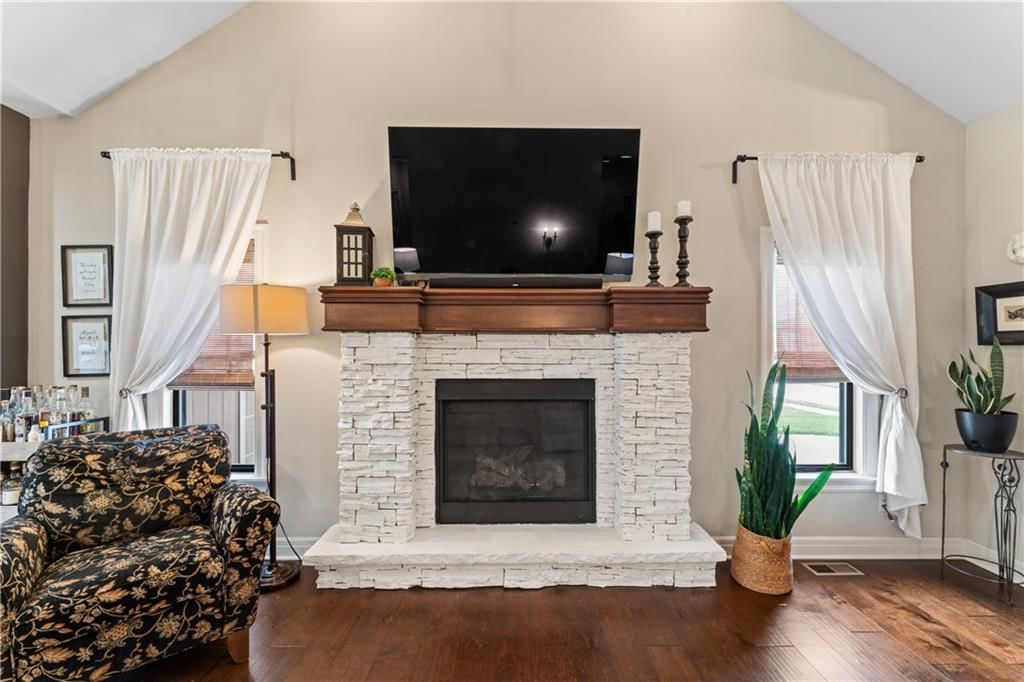 1209 SW Arborcrest Drive — photo 8