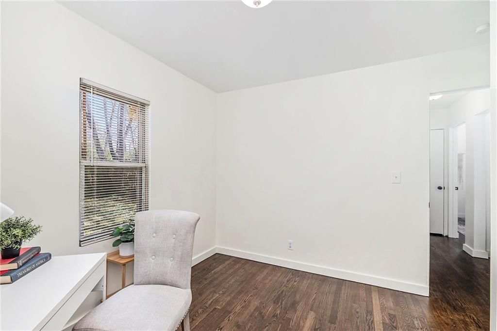 10017 Wheeling Avenue — photo 15