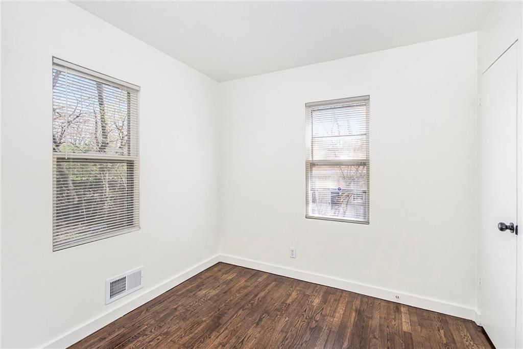 10017 Wheeling Avenue — photo 18