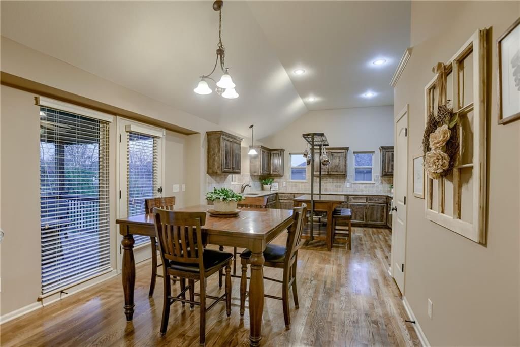 9409 NE 97th Street — photo 7