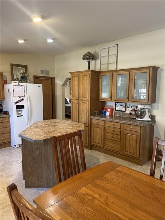 315 E Warren Street — photo 9