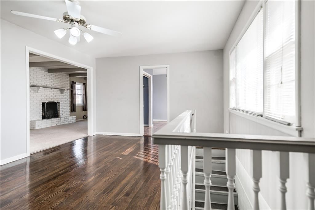 3520 S Main Street — photo 4