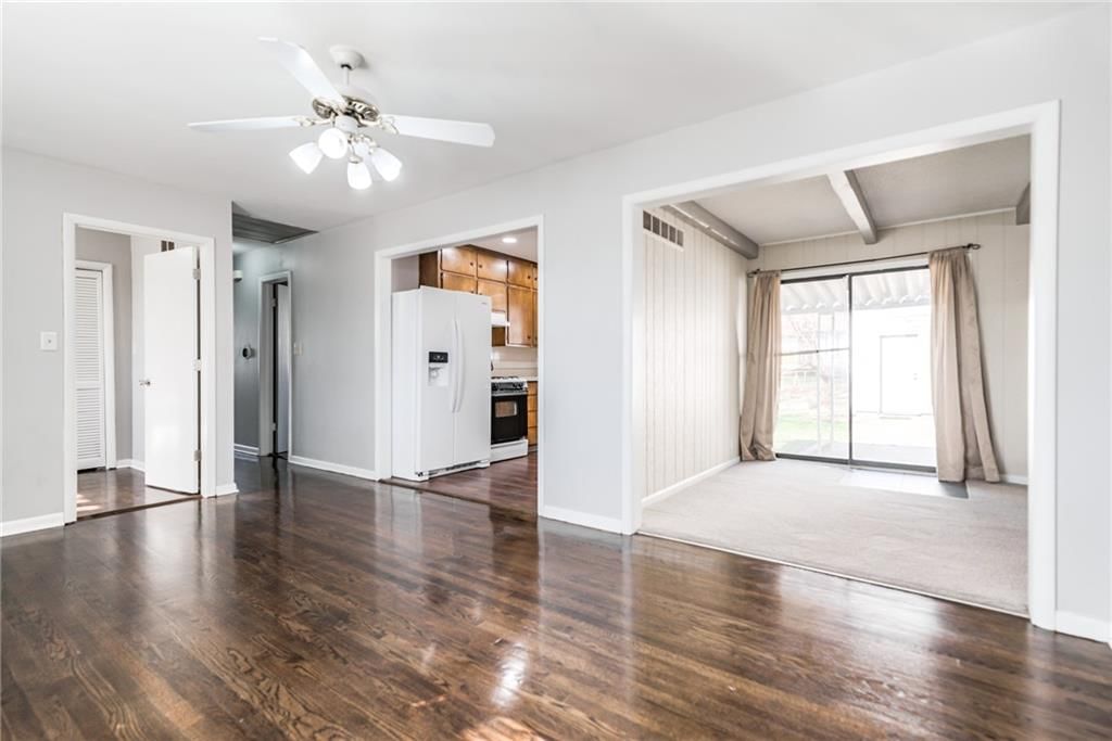 3520 S Main Street — photo 7