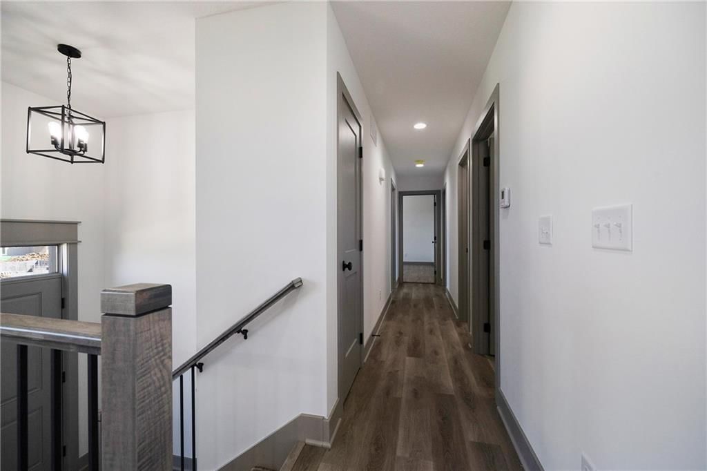 815 W Solomon Drive — photo 3