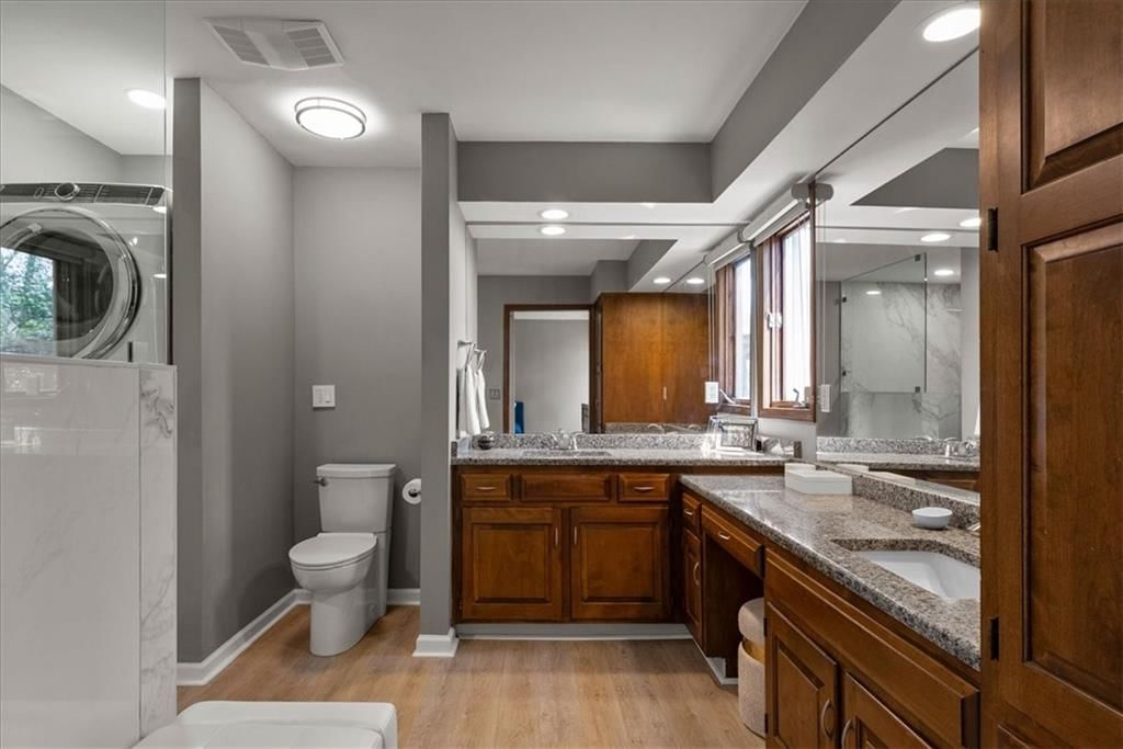 8015 W 113th Street — photo 14