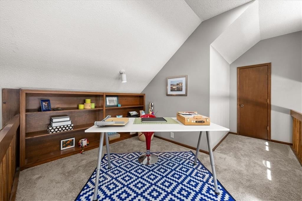 8015 W 113th Street — photo 19
