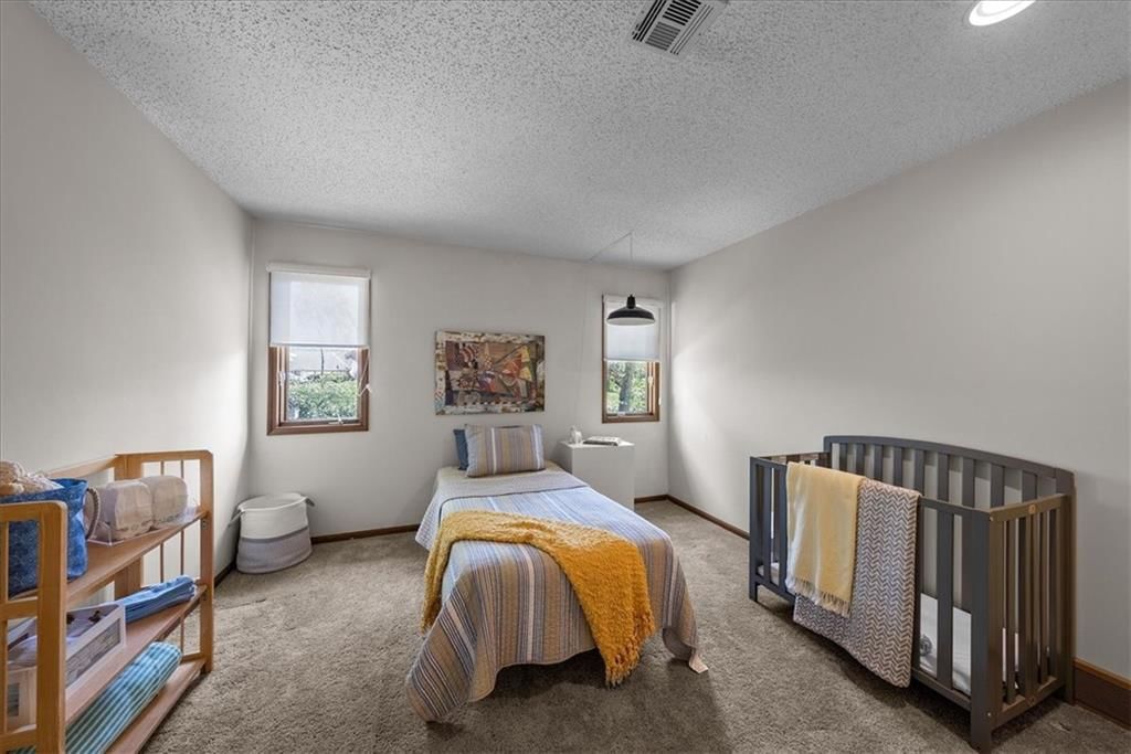 8015 W 113th Street — photo 21