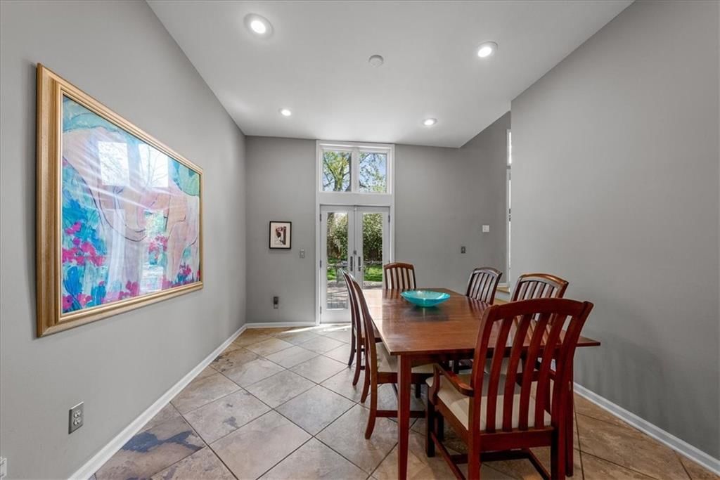 8015 W 113th Street — photo 33