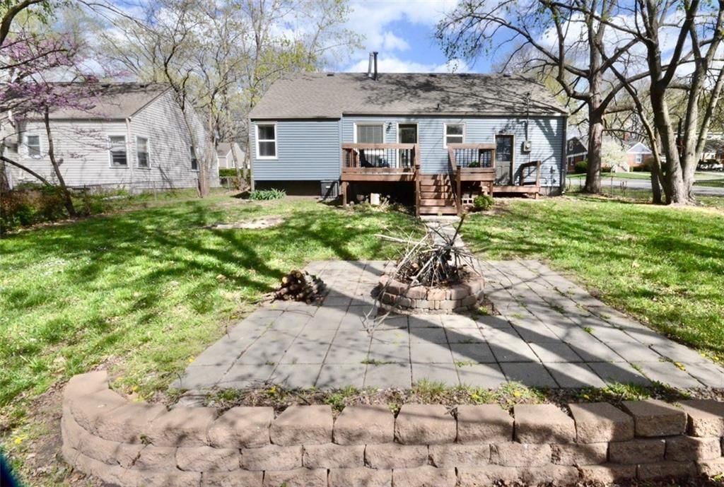7942 Jefferson Street — photo 16