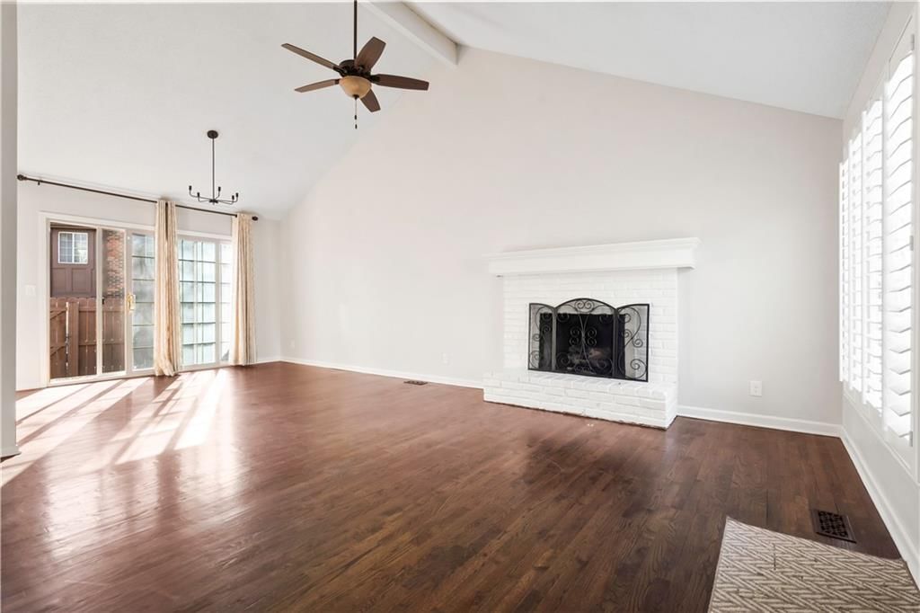 10207 Edelweiss Circle — photo 3