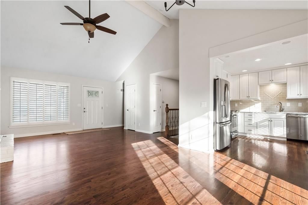 10207 Edelweiss Circle — photo 8