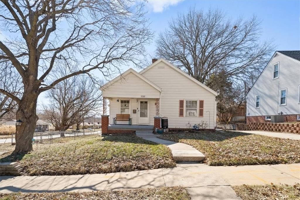 2766 Jackson Street — photo 3