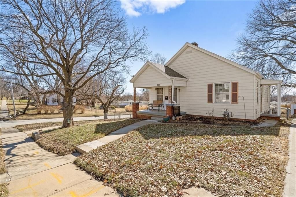 2766 Jackson Street — photo 6