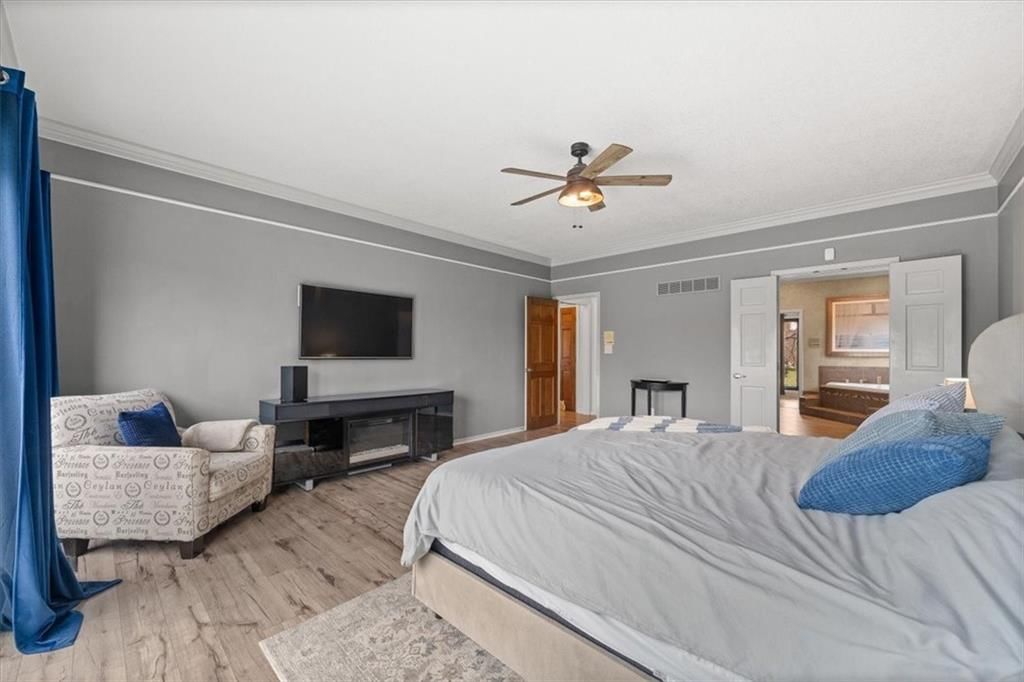 2553 NW Bent Tree Circle — photo 16