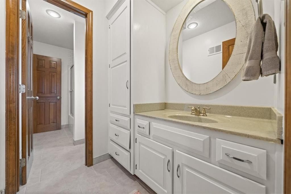 2553 NW Bent Tree Circle — photo 27
