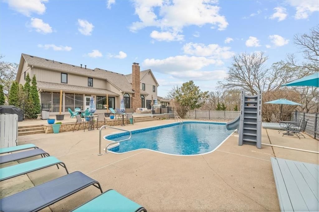 2553 NW Bent Tree Circle — photo 38