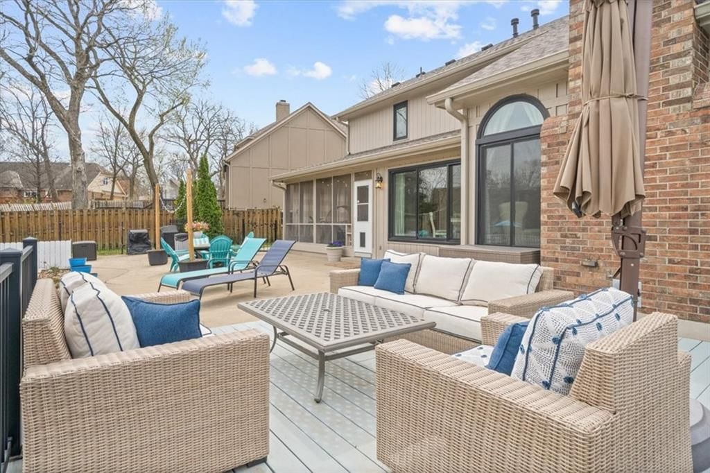 2553 NW Bent Tree Circle — photo 43