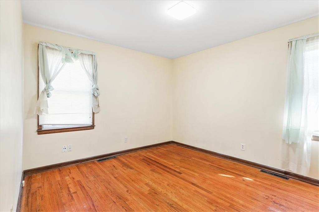 5013 NE 42nd Street — photo 13