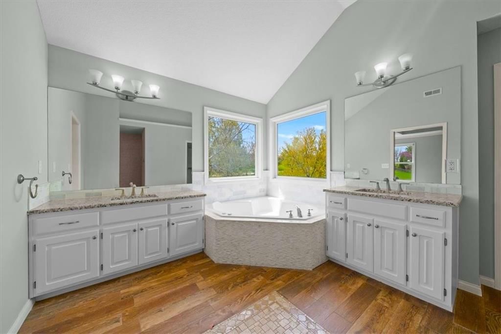 2617 SW Wintergarden Drive — photo 32