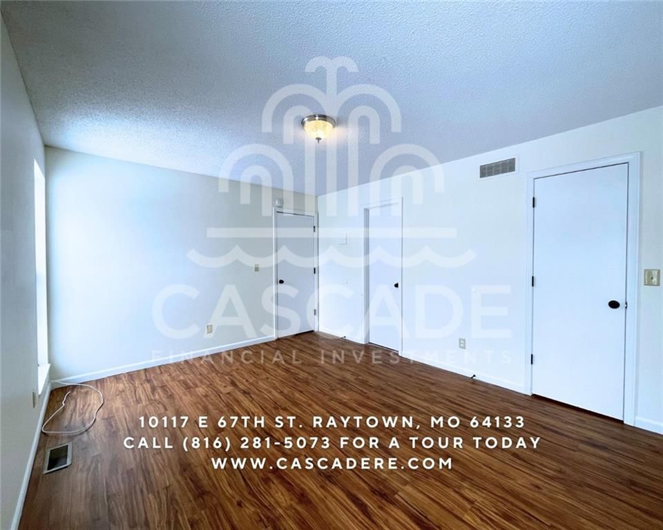 10117 E 67th Street — photo 8