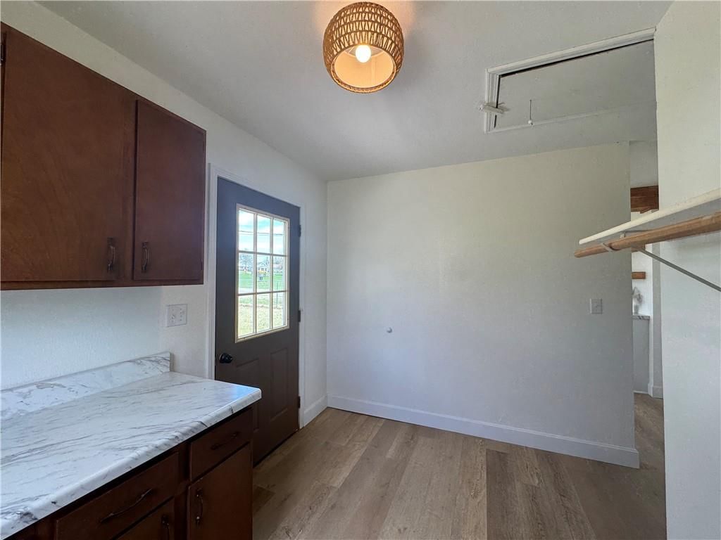 227 E California Avenue — photo 20