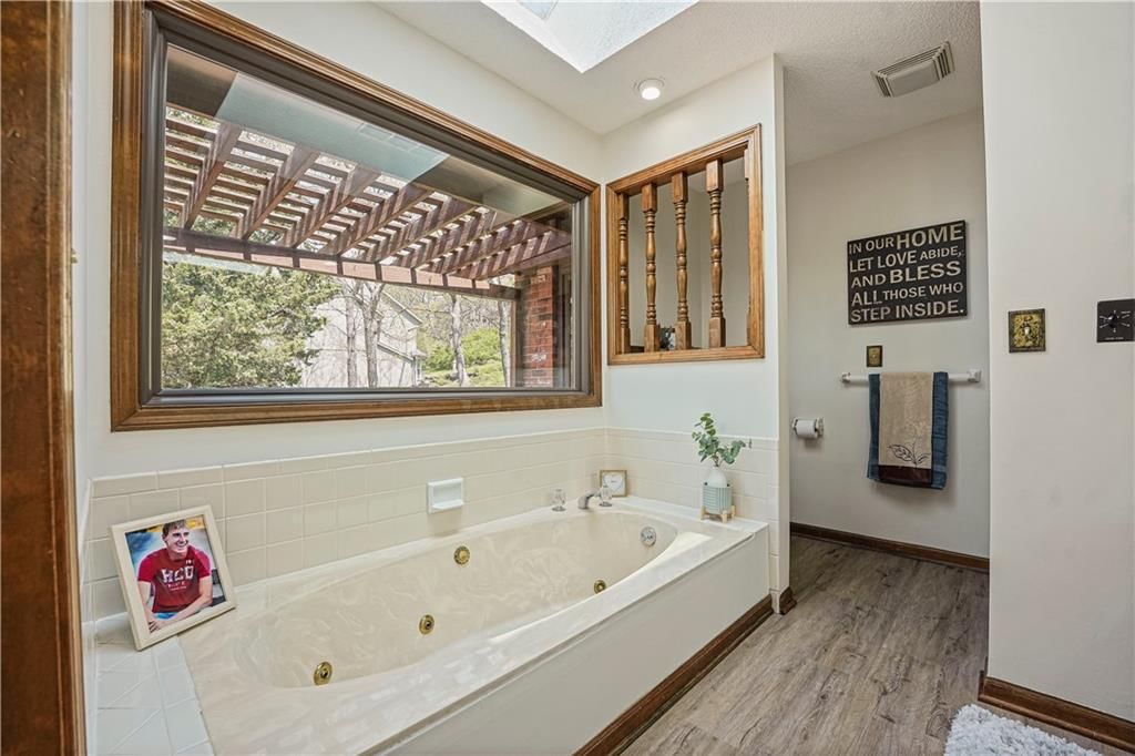 6723 Clairborne Road — photo 16