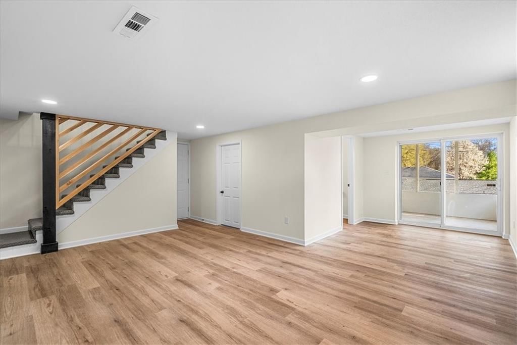 8721 E 57TH Terrace — photo 25