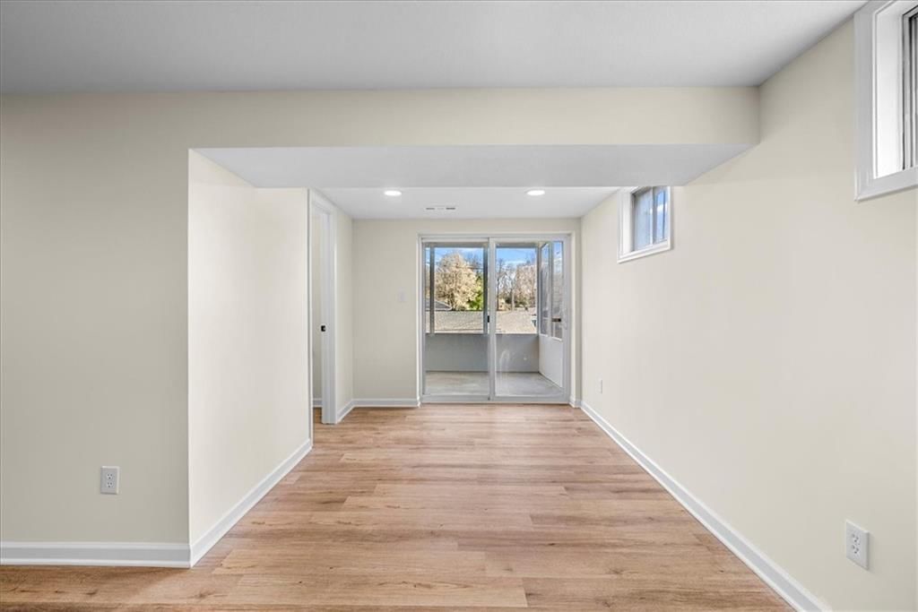 8721 E 57TH Terrace — photo 30