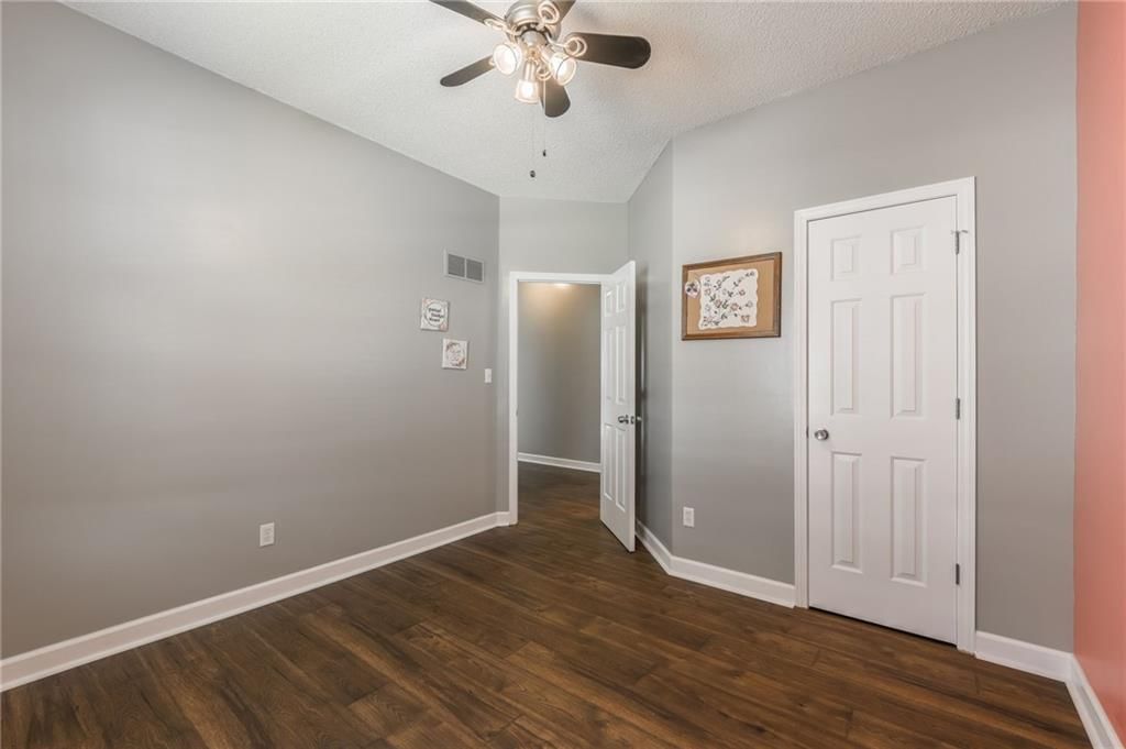817 MONTANA RIDGE Drive — photo 18