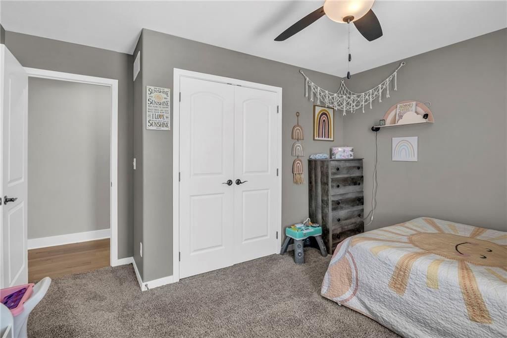900 NW Lindenwood Drive — photo 17