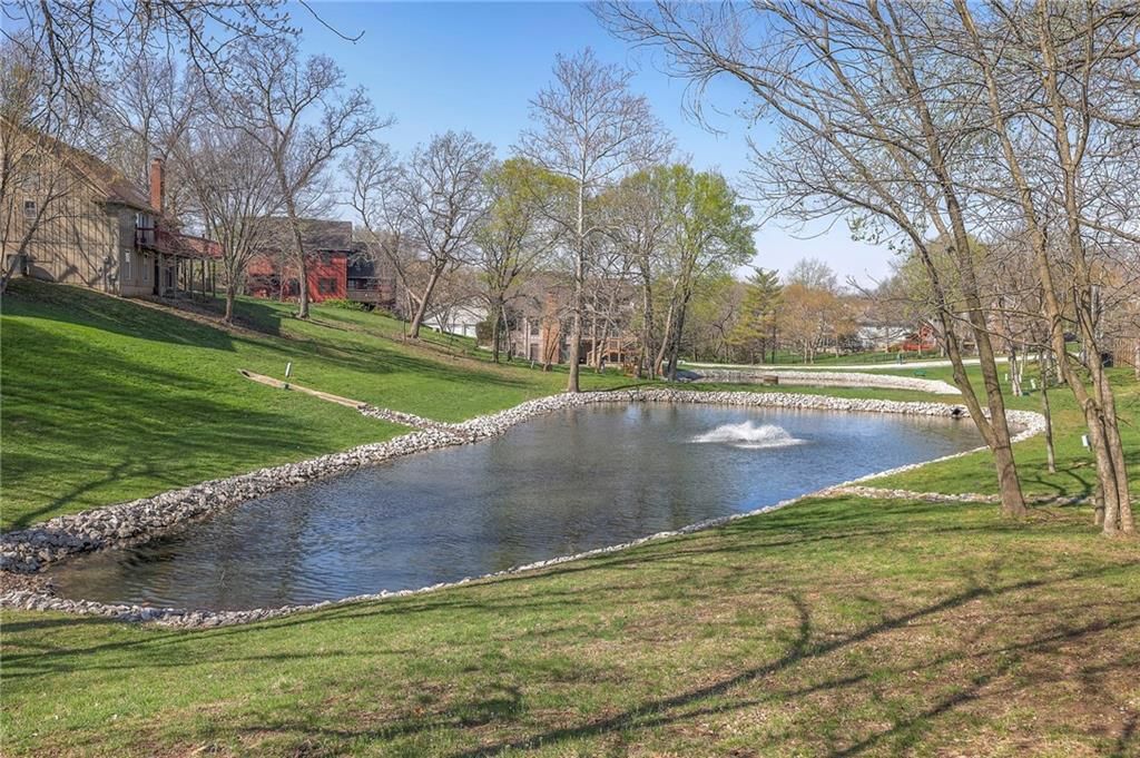 264 NE Edgewater Drive — photo 38