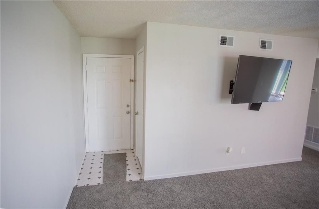 503 Sky Vue Drive — photo 14