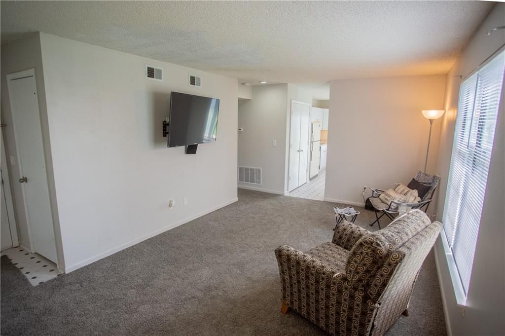503 Sky Vue Drive — photo 4