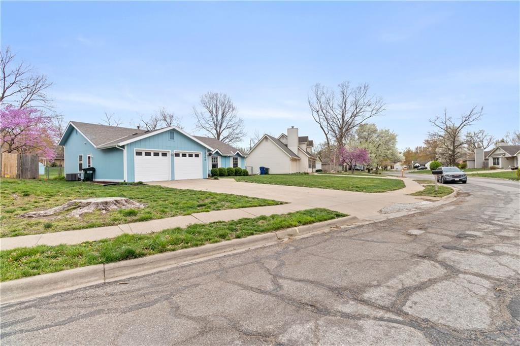 2100 Atchison Avenue — photo 3